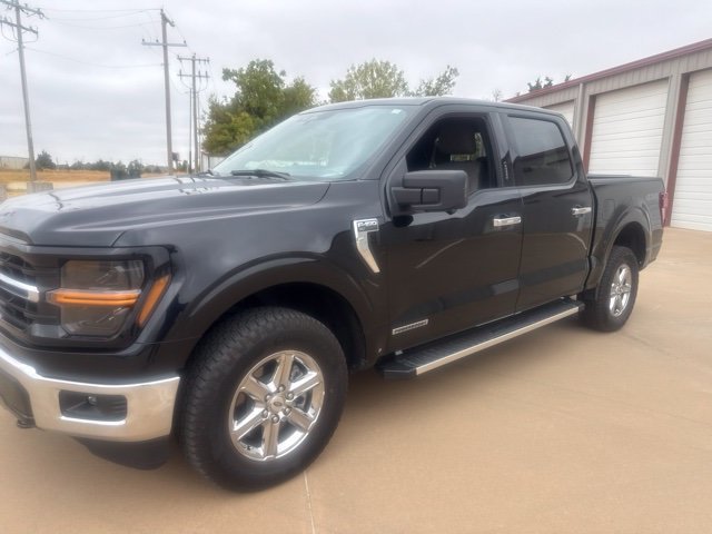 Used 2024 Black Ford XLT image 1
