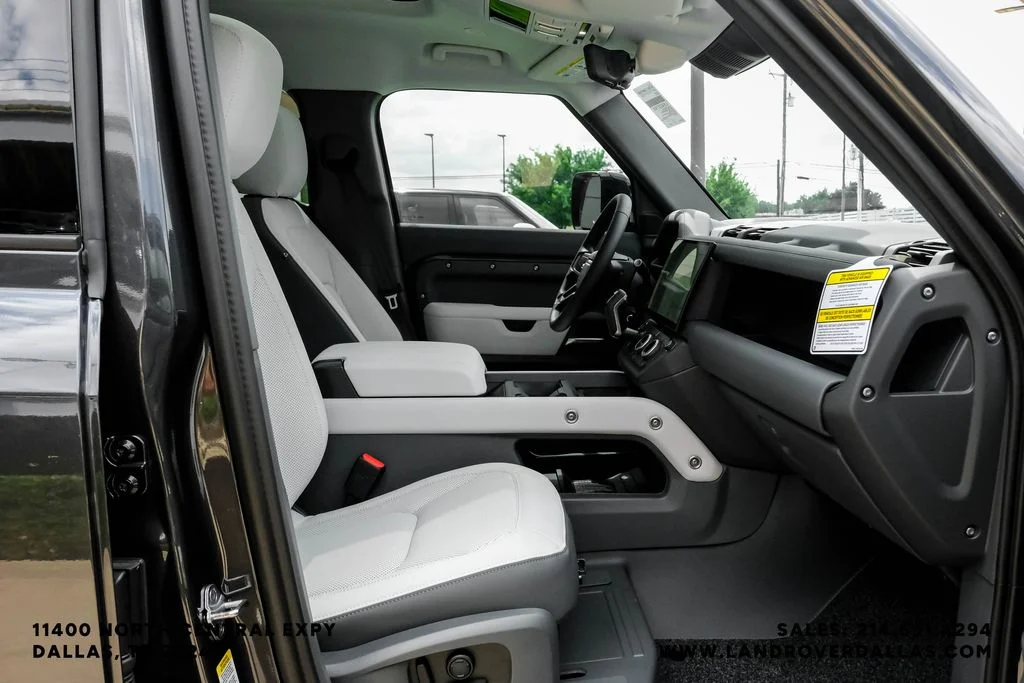 New 2026 Carpathian Gray Land Rover S image 32