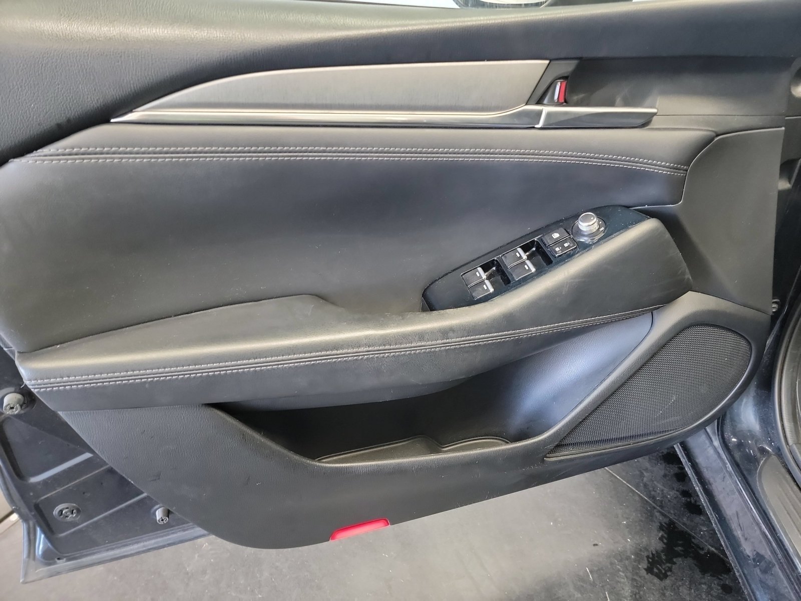 Used 2018 Machine Gray Metallic Mazda Touring image 12