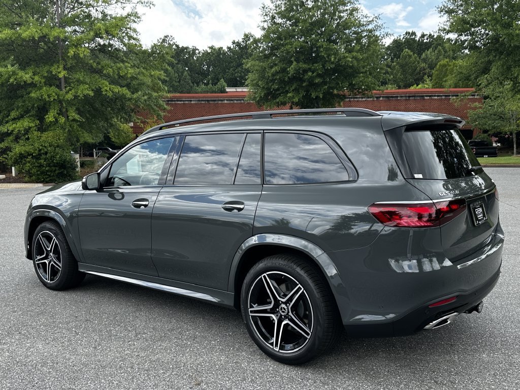New 2026 MANUFAKTUR Silicon Grey Mercedes-Benz GLS 450 image 44