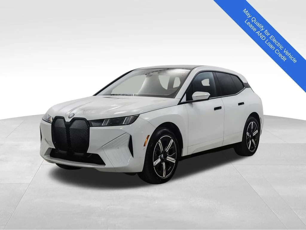 2026 BMW iX xDrive45's photo