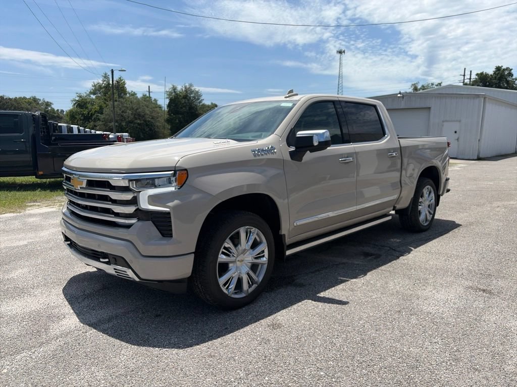 New 2026 White Sands Chevrolet High Country image 2