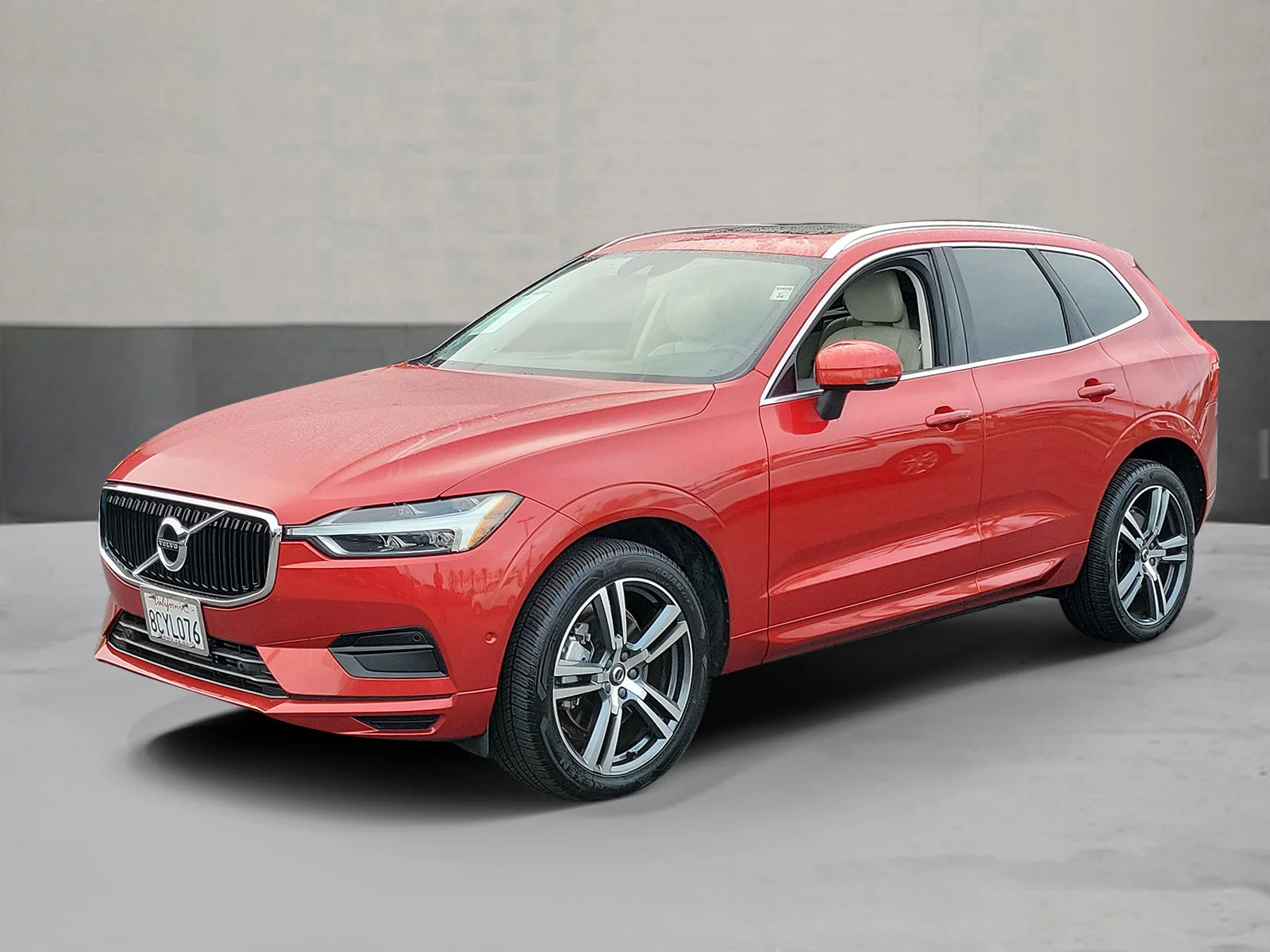 2018 Volvo XC60 Momentum