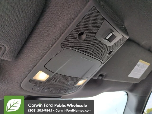Used 2017 Red Ford Lariat image 21