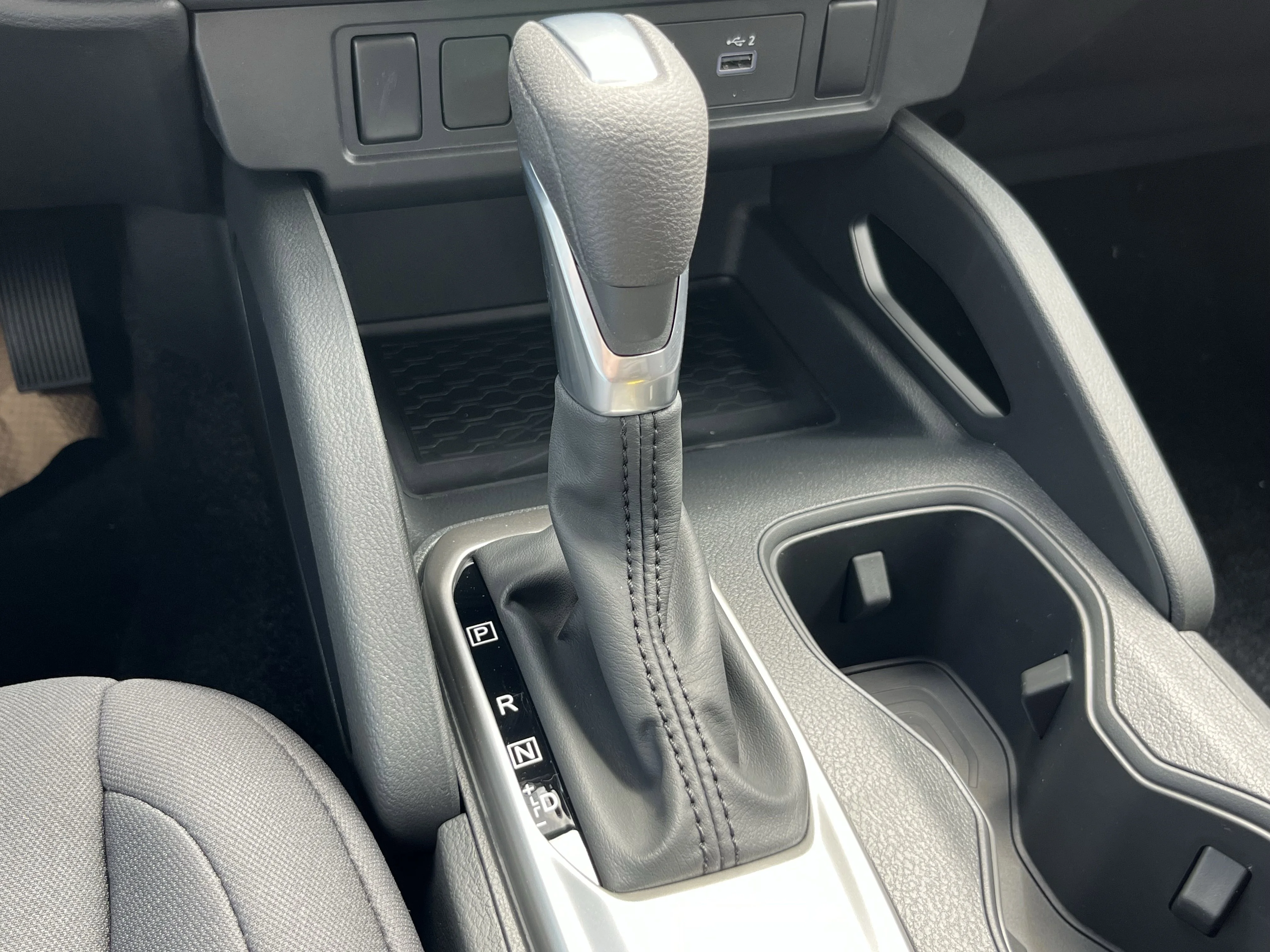 New 2026 Glacier White Nissan Crew Cab S image 28
