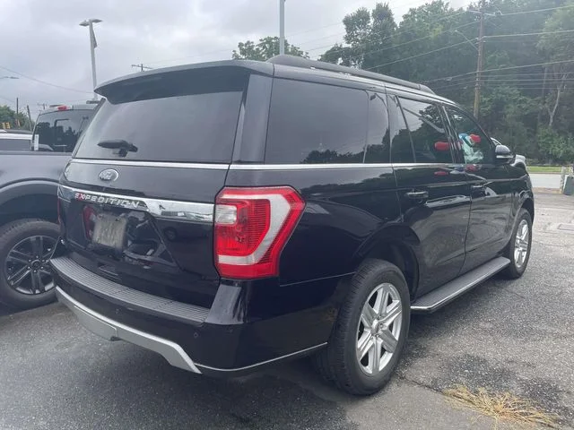 Used 2019 Black Metallic Ford XLT image 6