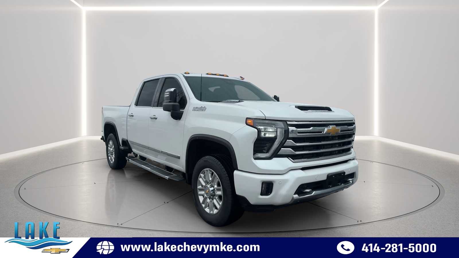 Certified Used 2024 Iridescent Pearl Tricoat Chevrolet High Country image 1