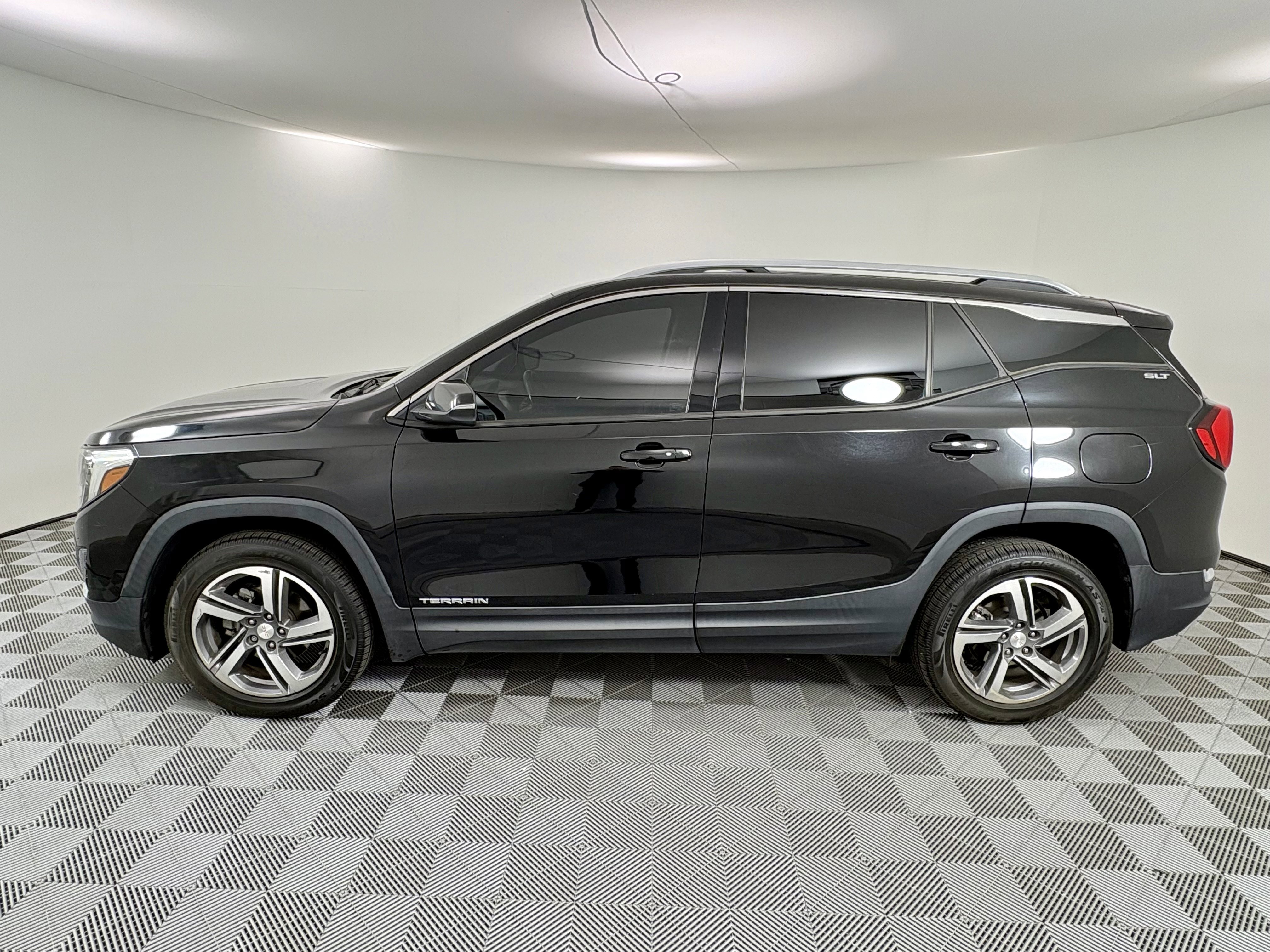 Used 2019 GMC Terrain SLT with VIN 3GKALVEVXKL323169 for sale in Queen Creek, AZ