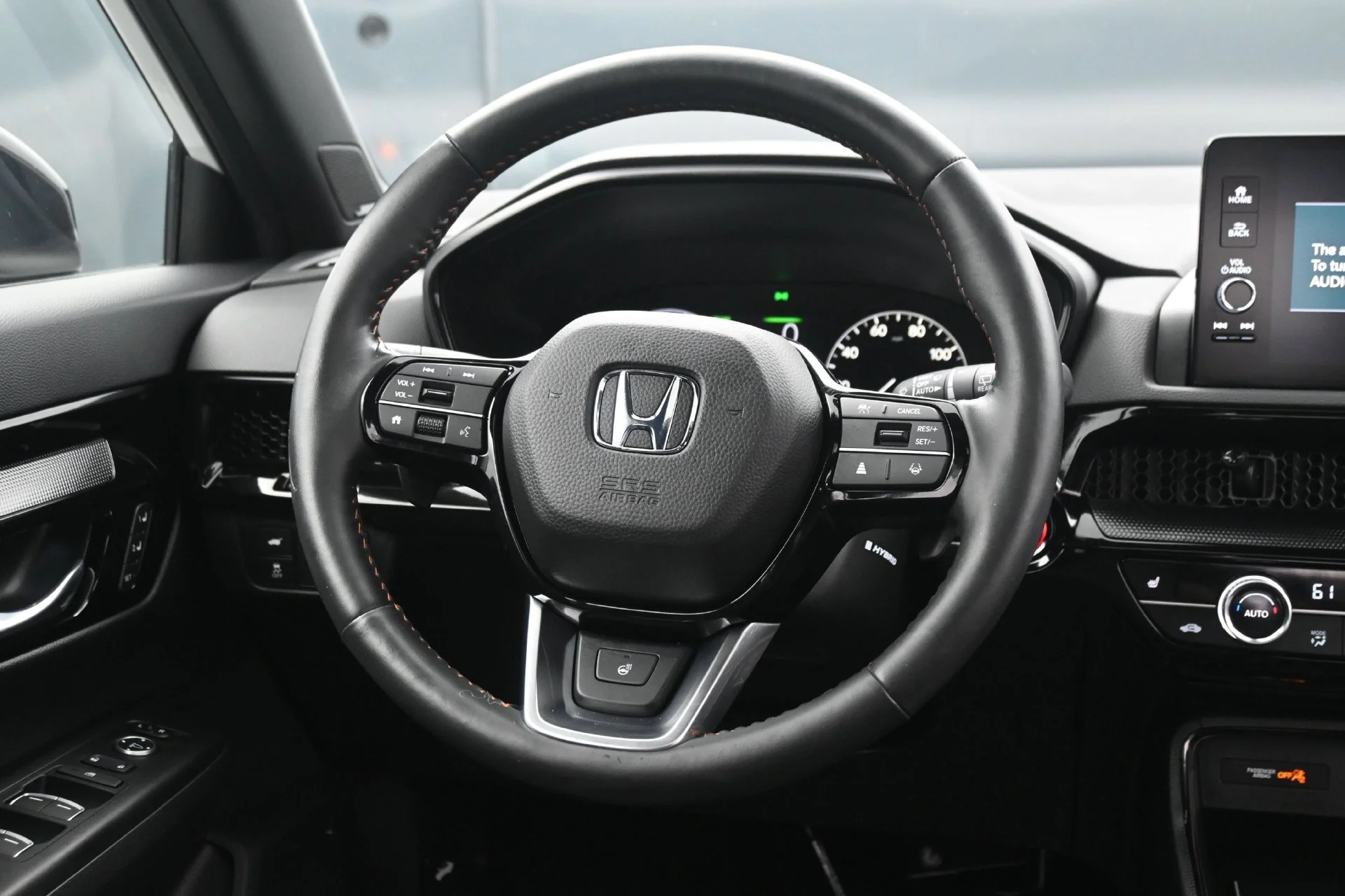 Used 2024  Honda 5D WAGON HYBRID SPORT TOURING AWD image 19