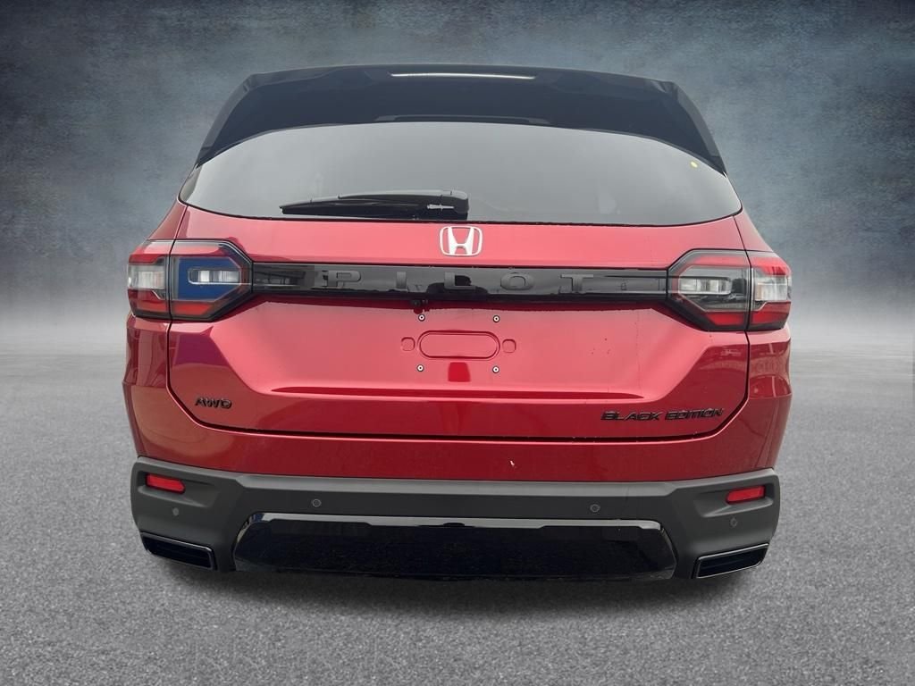 New 2026 Radiant Red Metallic II Honda Black Edition image 4