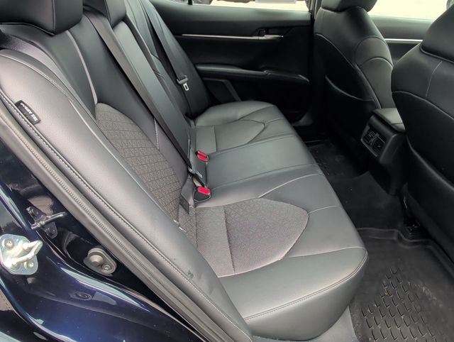 Used 2022  Toyota XSE image 28