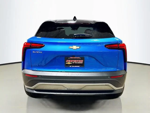 New 2026 Riptide Blue Metallic Chevrolet LT image 9
