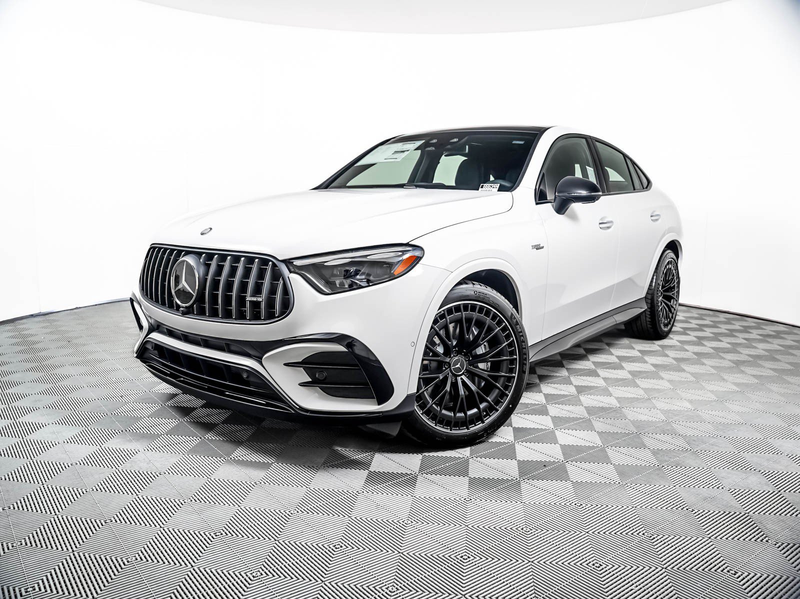2026 Mercedes-Benz GLC