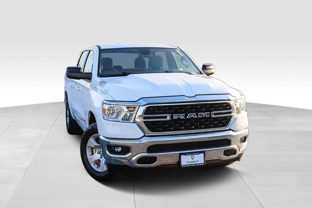 Used 2022 White Ram Big Horn/Lone Star image 2
