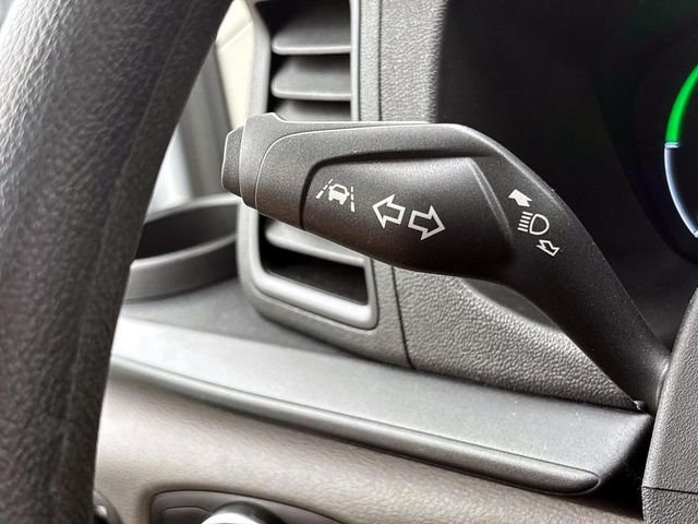 Used 2024 White Ford  image 27