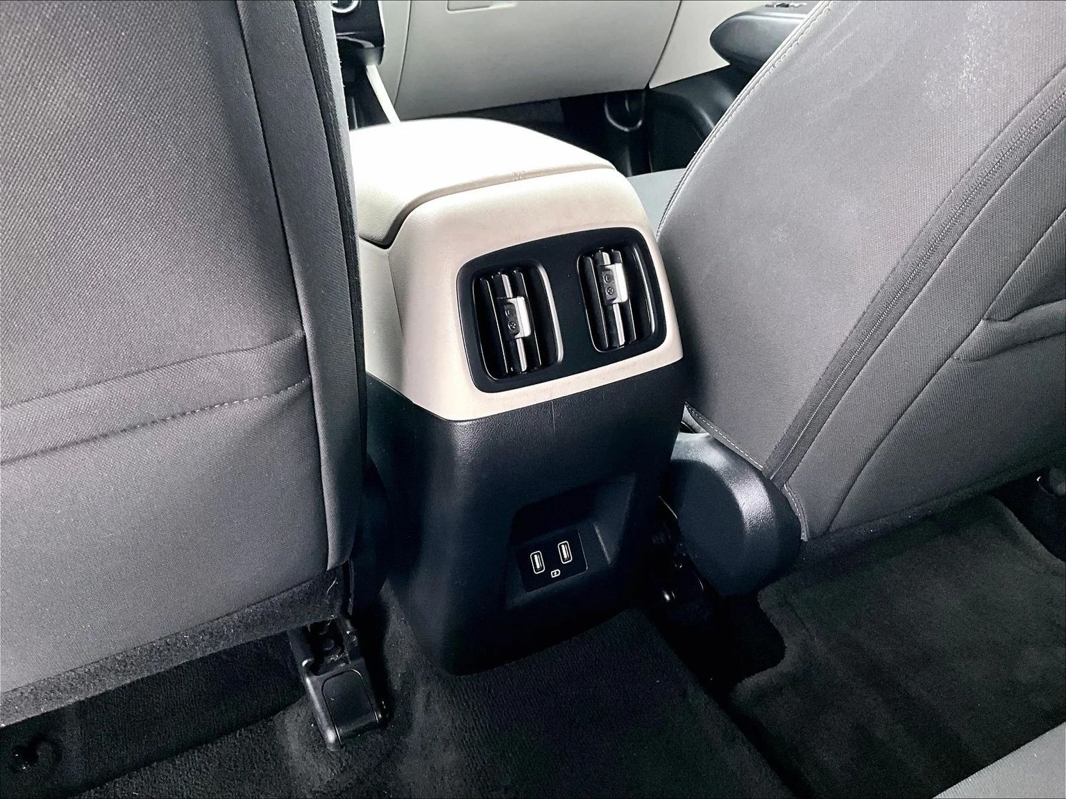 Used 2023 Red Hyundai SEL image 34