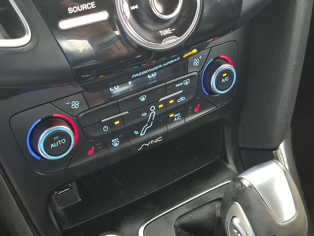 2015 Ford Focus Titanium - Photo 21