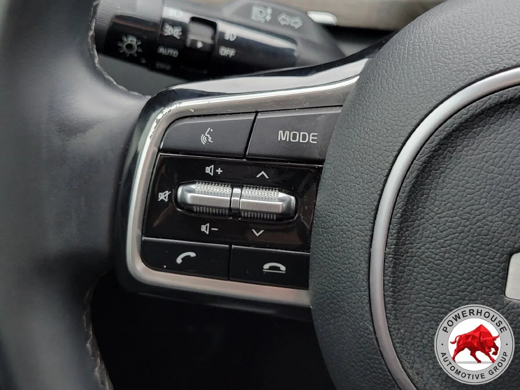 Used 2023 Gray Kia EX image 31