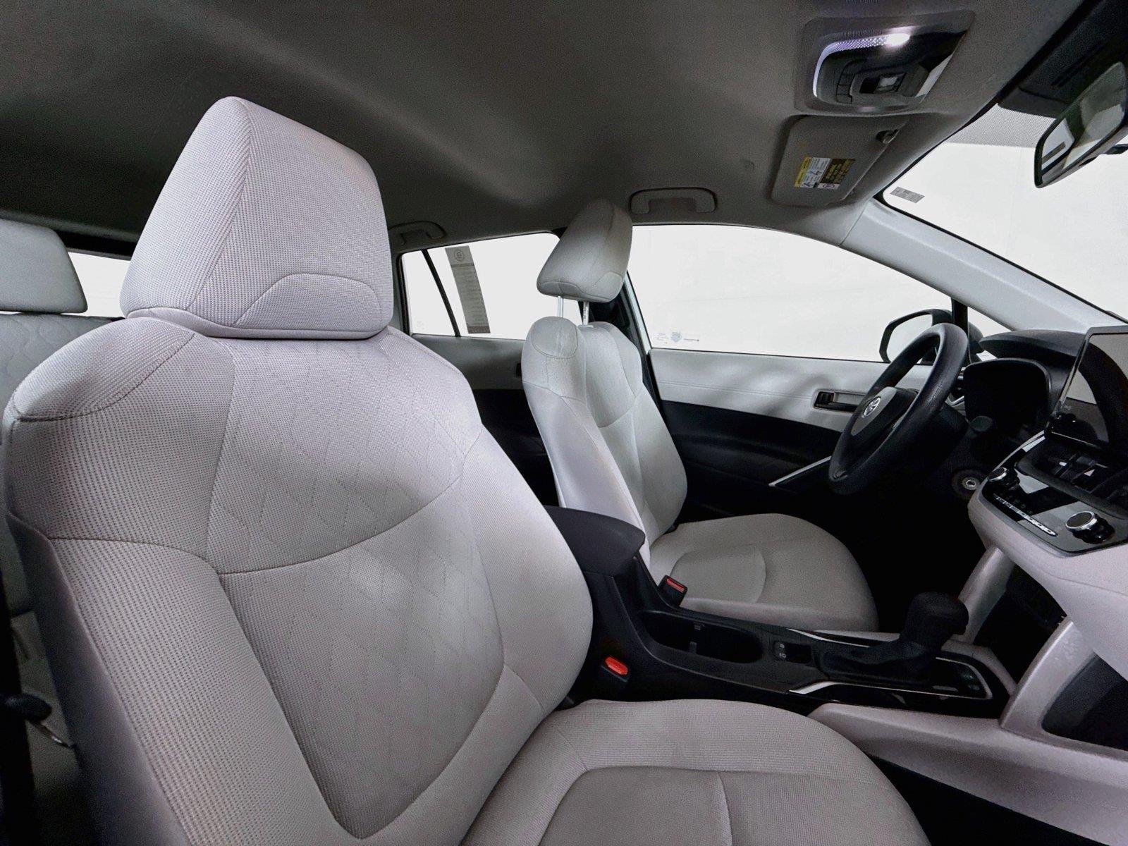 Certified Used 2024 Wind Chill Pearl Toyota L image 38
