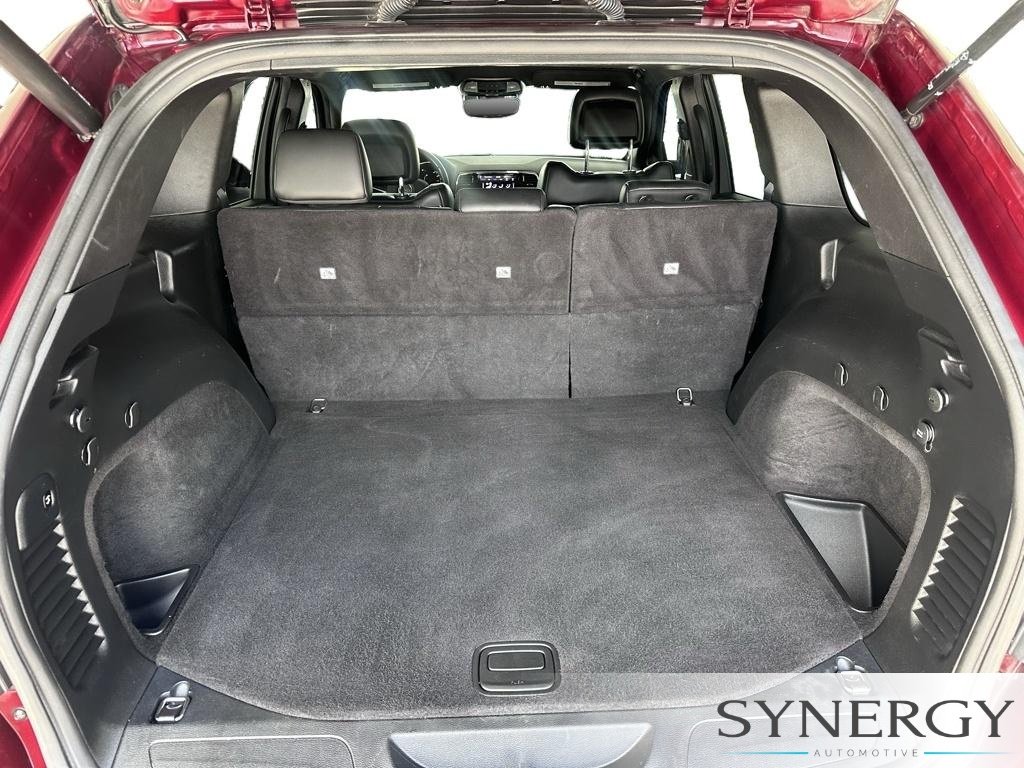 Used 2020 Velvet Red Pearlcoat Jeep Altitude image 8