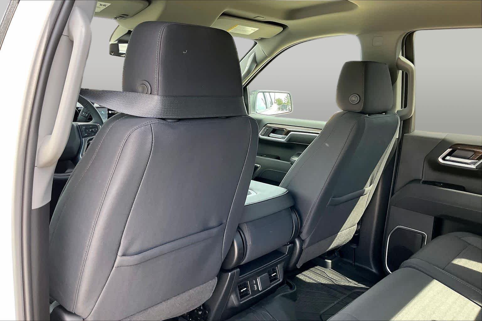 2026 Chevrolet Silverado 1500 RST - Photo 22