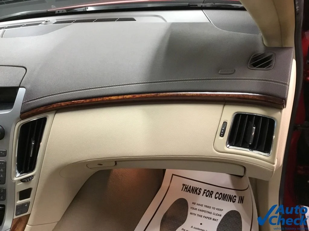 Used 2011 Red Cadillac Luxury image 38
