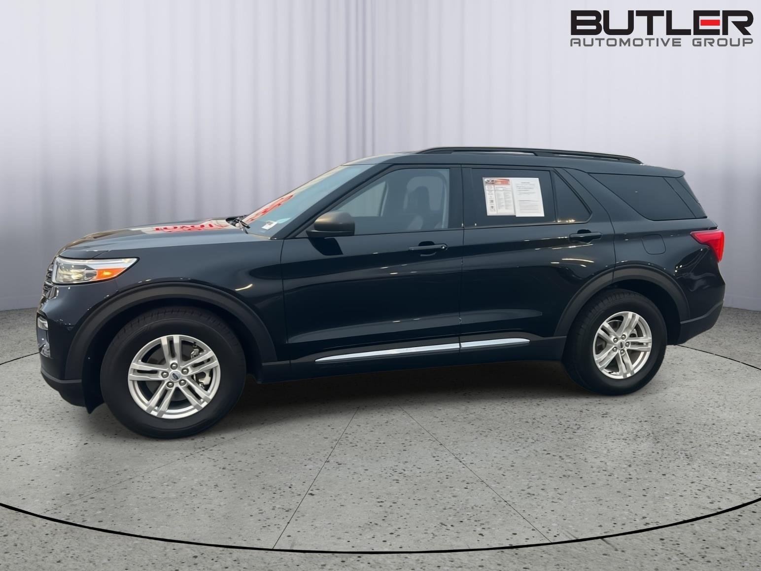 Used 2023 Agate Black Ford XLT image 3