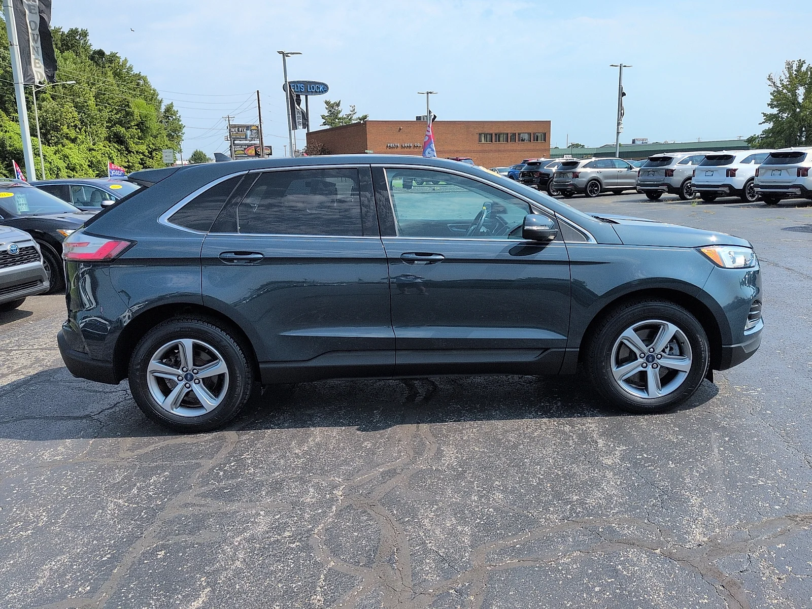 Used 2019 Baltic Sea Green Metallic - BG Ford SEL image 2
