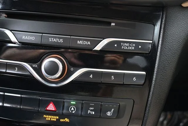 Used 2018 Black INFINITI ESSENTIAL image 28