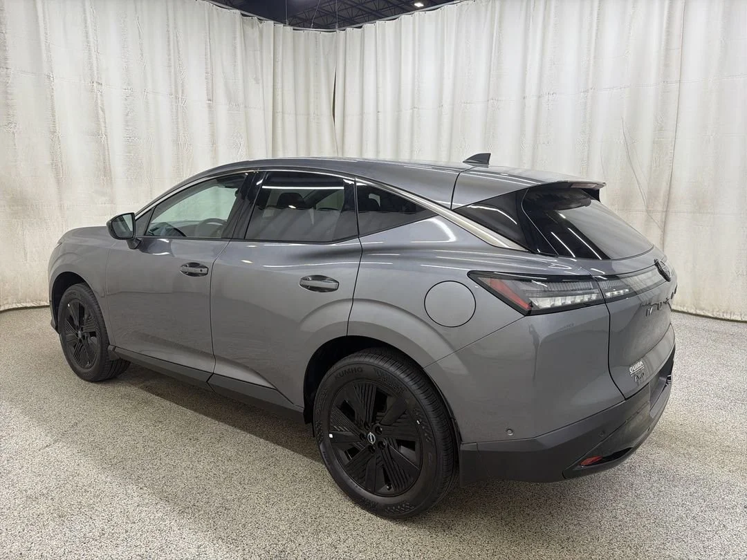 2025 Nissan Murano SV - Photo 9
