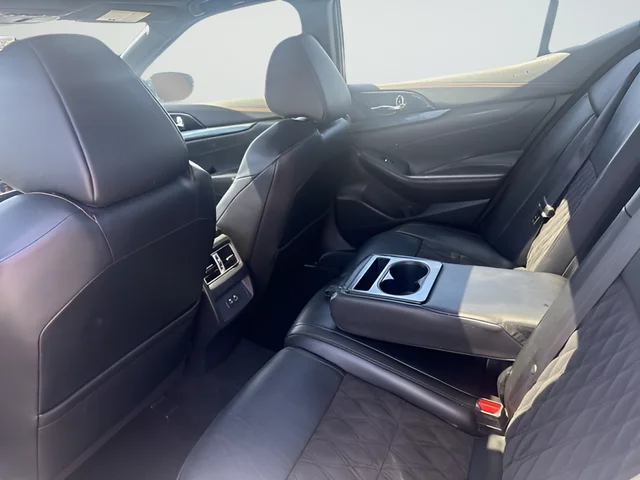 Used 2023 Black Nissan SR image 21