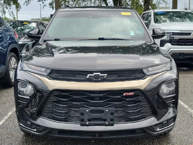 Used 2022 MOSAIC BLACK METALLIC Chevrolet RS image 3