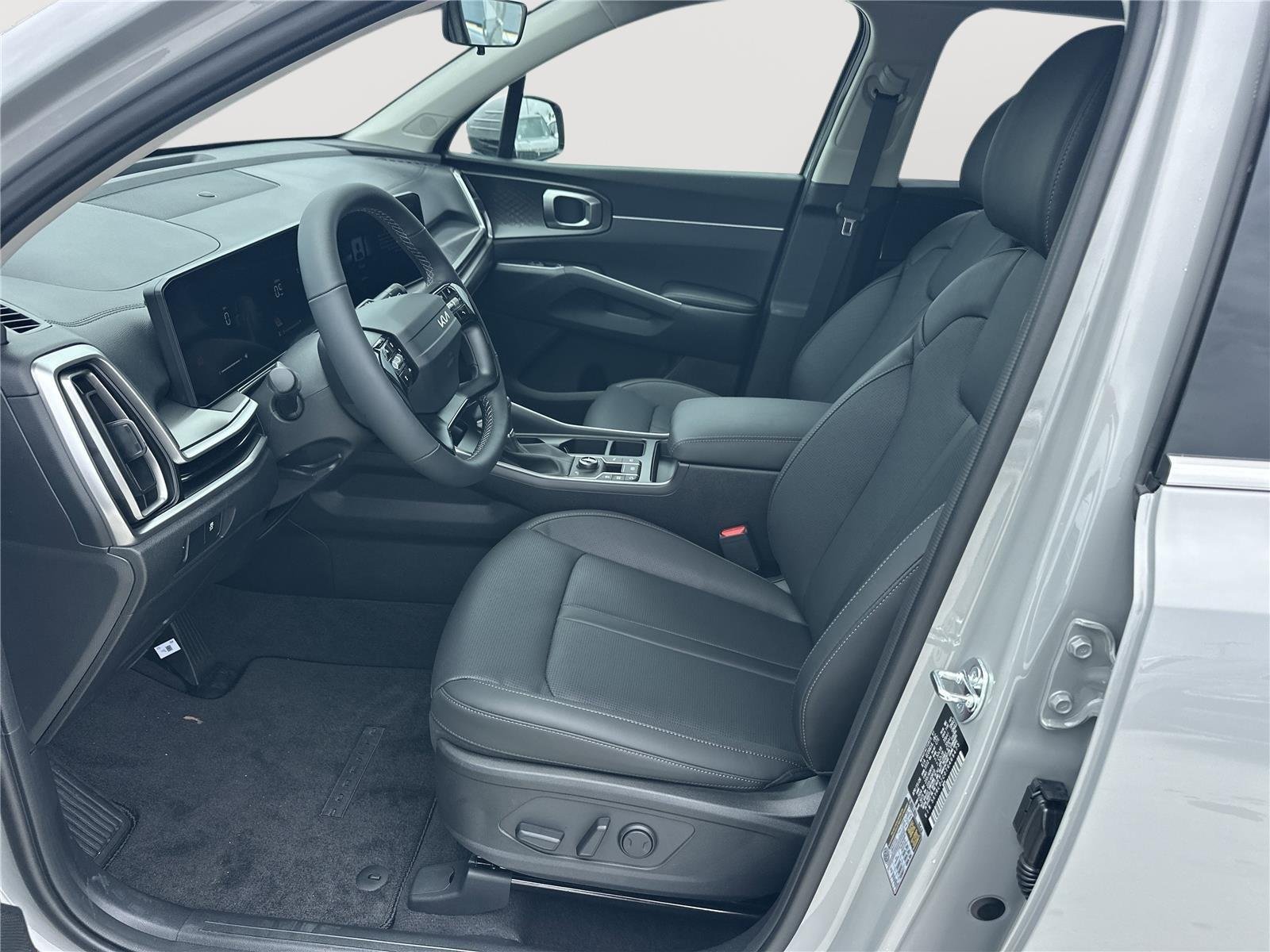 New 2026 Wolf Gray Kia S image 7