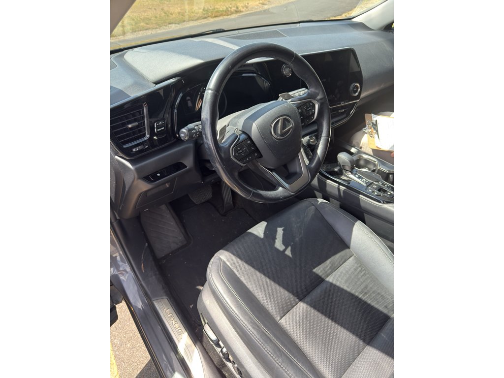 Used 2022 Grey Lexus NX 250 image 5