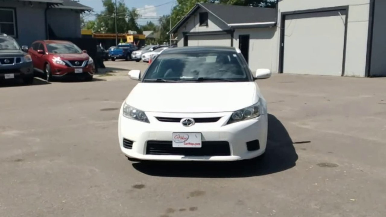 2012 Scion tC photo 2