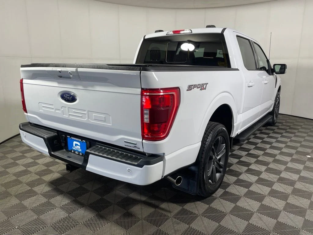 Used 2023 White Ford XLT image 8