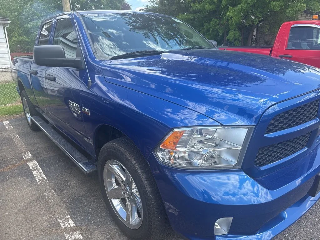 Used 2016 Blue Ram Express image 2