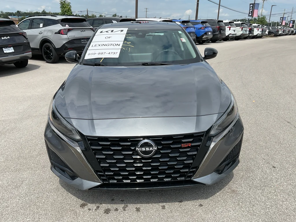 Used 2024 Gun Metallic Nissan 2.5 SR image 3