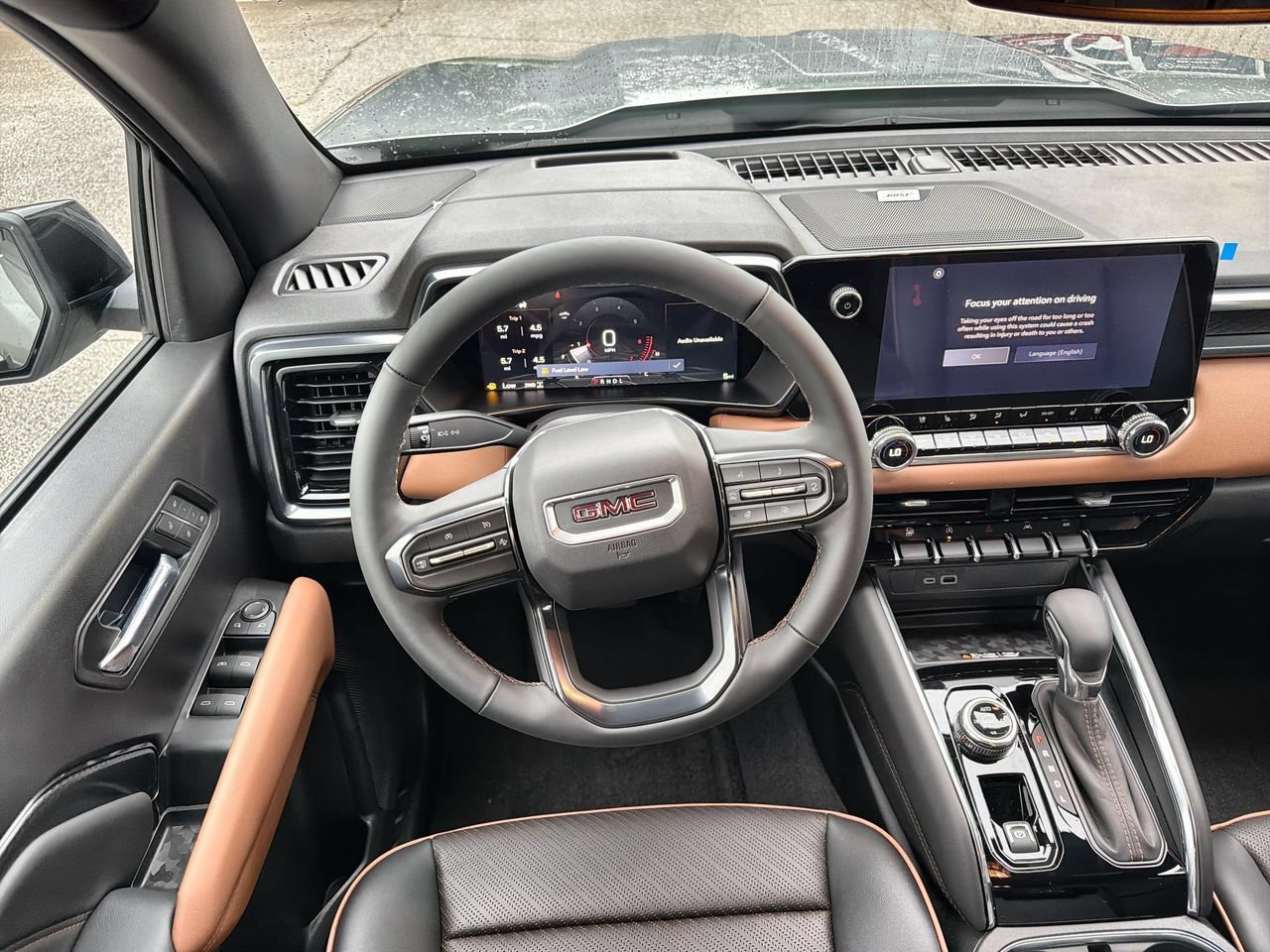 2026 GMC Canyon AT4 - Photo 10