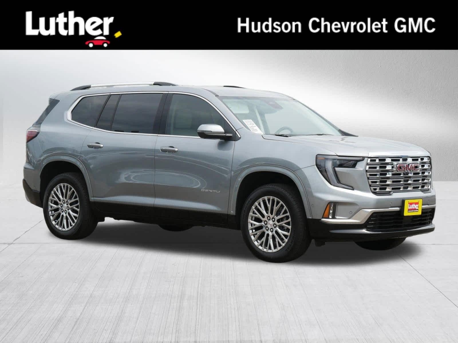 2026 GMC Acadia Denali FWD's photo