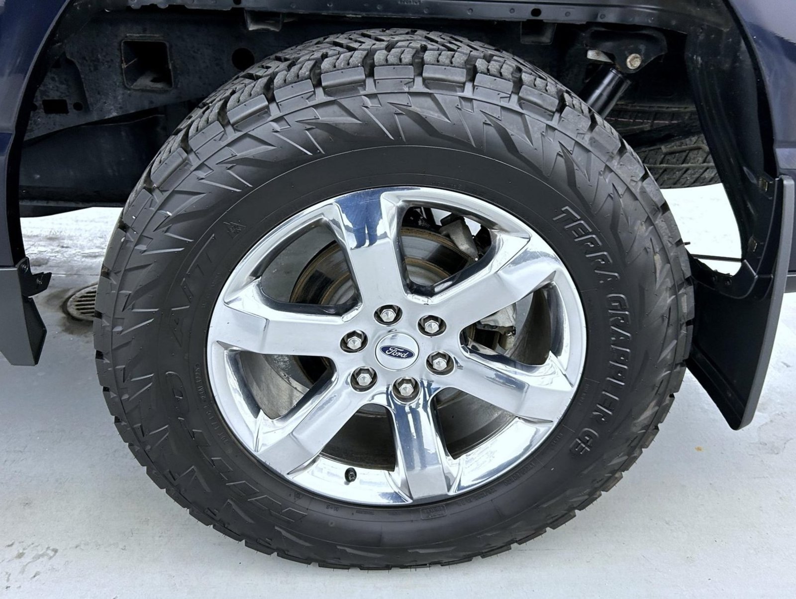 Used 2021 Blue Ford XLT image 23