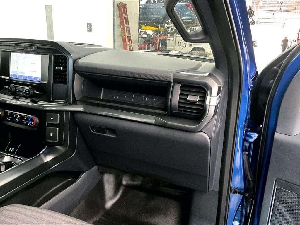 Used 2023 Atlas Blue Metallic Ford XL image 13