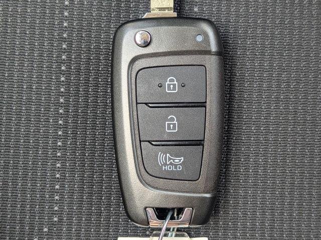 New 2026 Onyx Black Hyundai SE image 60