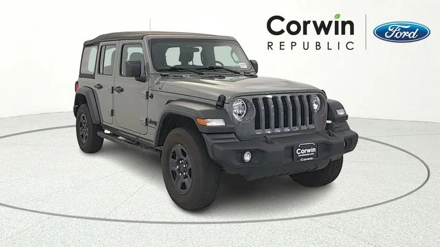 2023 Jeep Wrangler Sport's photo