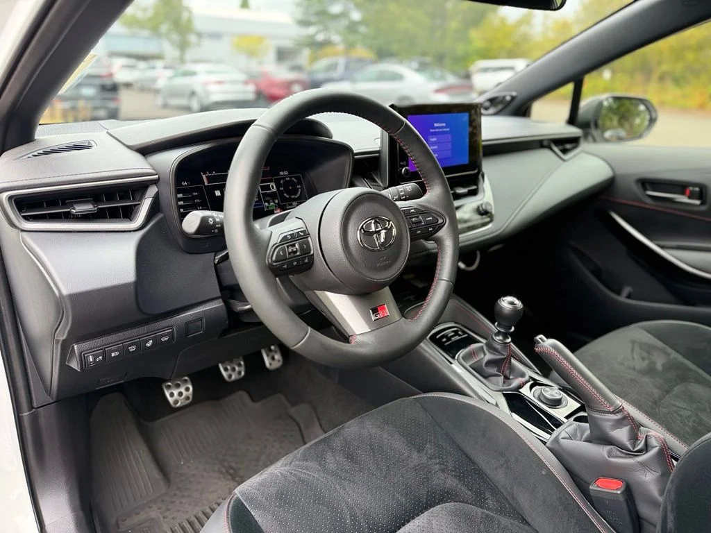 Certified Used 2025 Ice Toyota Premium Plus image 13