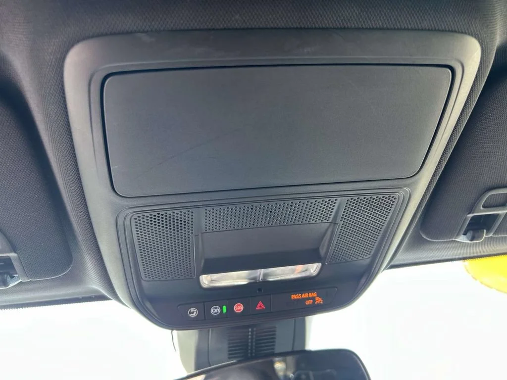 Used 2026 Summit White Chevrolet LT image 25