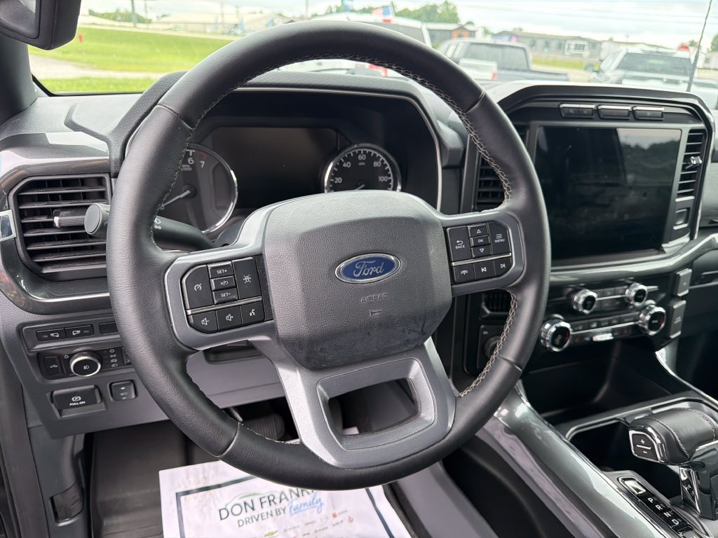 Used 2023 Black Ford XLT image 14