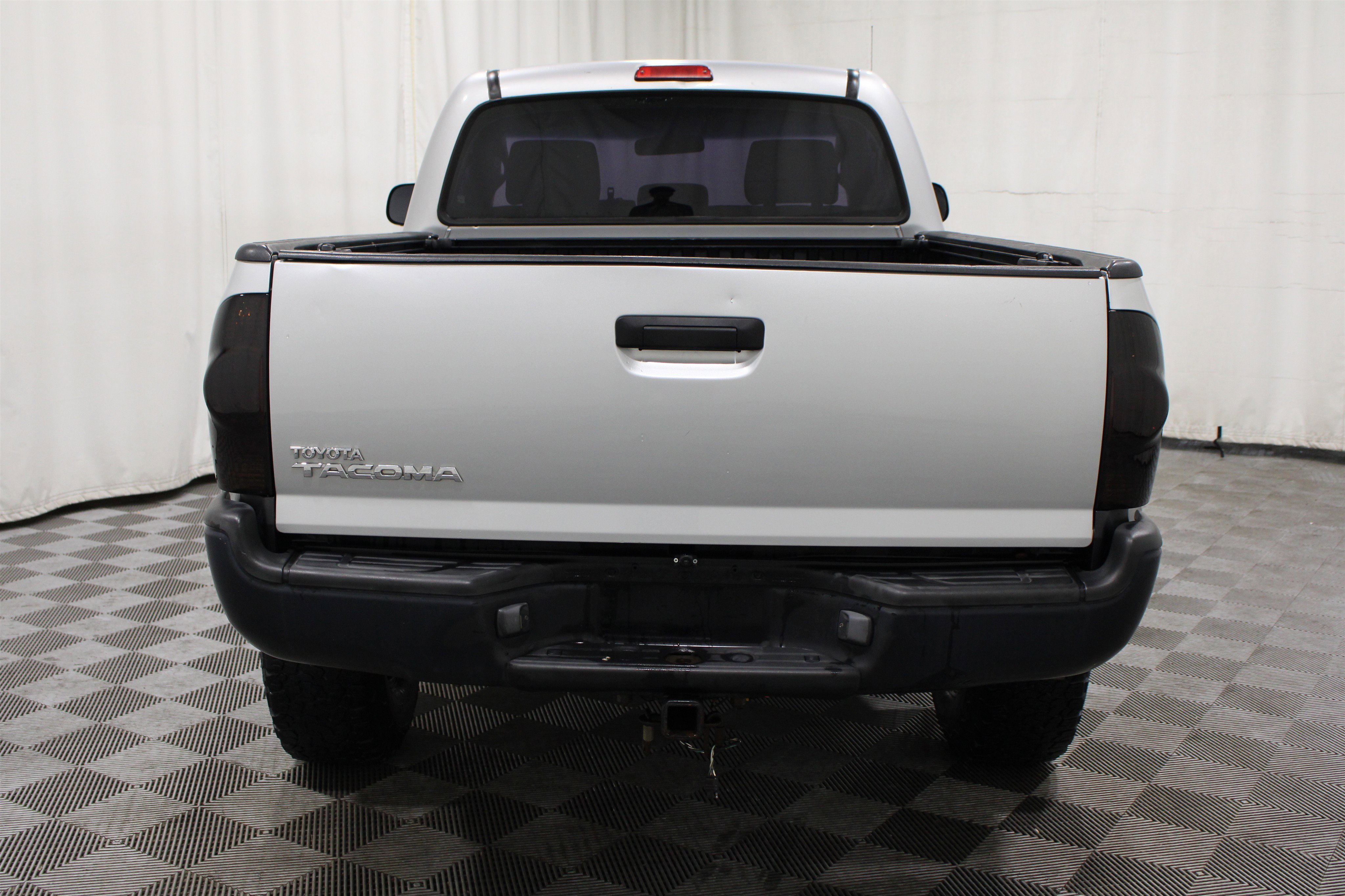 Used 2007  Toyota Base image 21