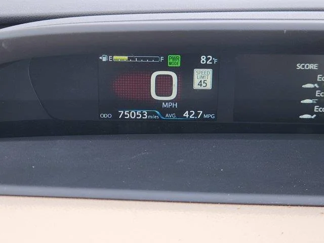 Used 2022 White . Toyota Limited image 16