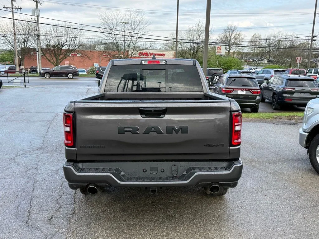 New 2026 Granite Crystal Metallic Clear-Coat Exterior Paint RAM Big Horn/Lone Star image 7